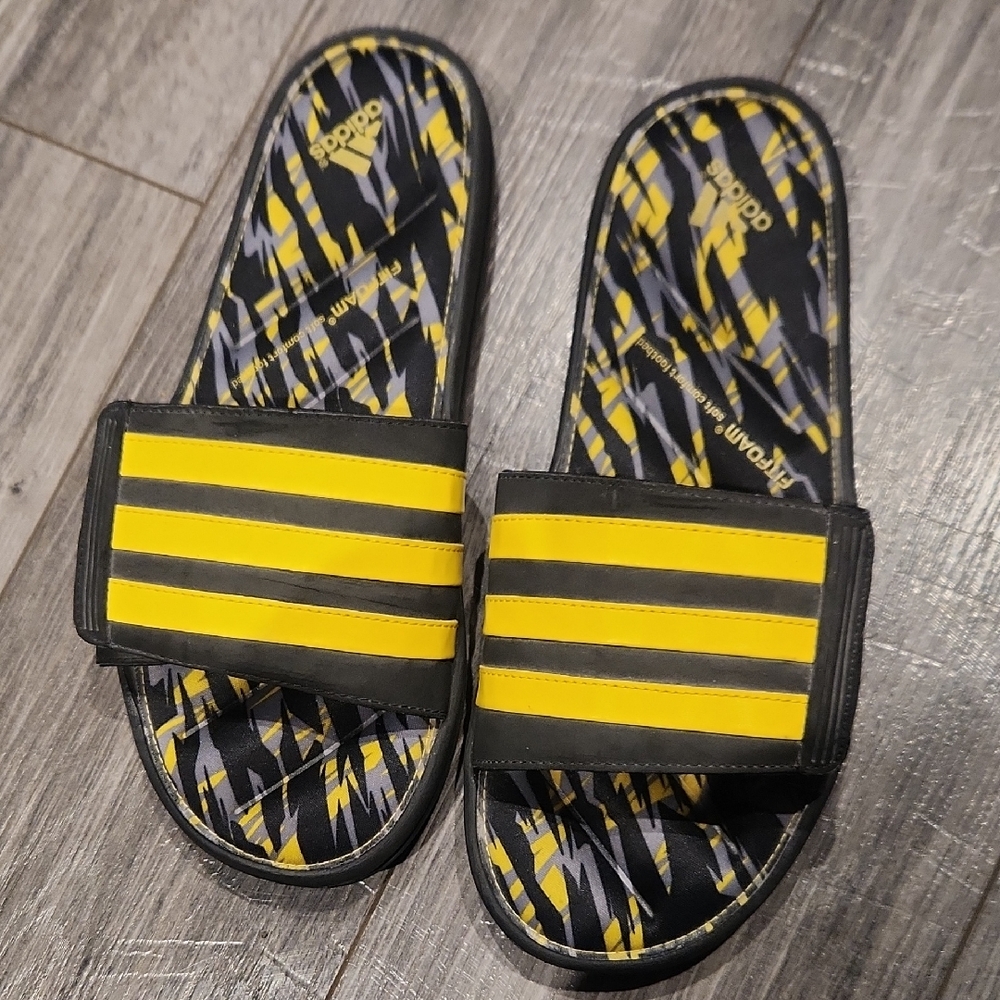 EUC Adidas Fit Foam Slides Men's Sz 8